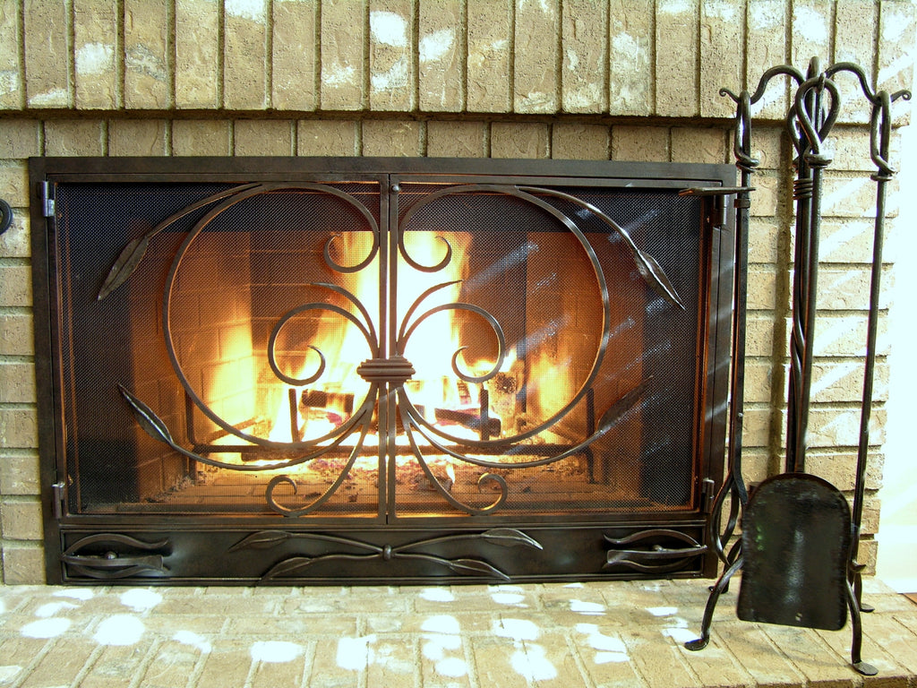 Sheaf  Fireplace Screen Door