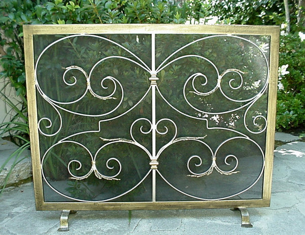 Freestanding Donatella  Fireplace Screen